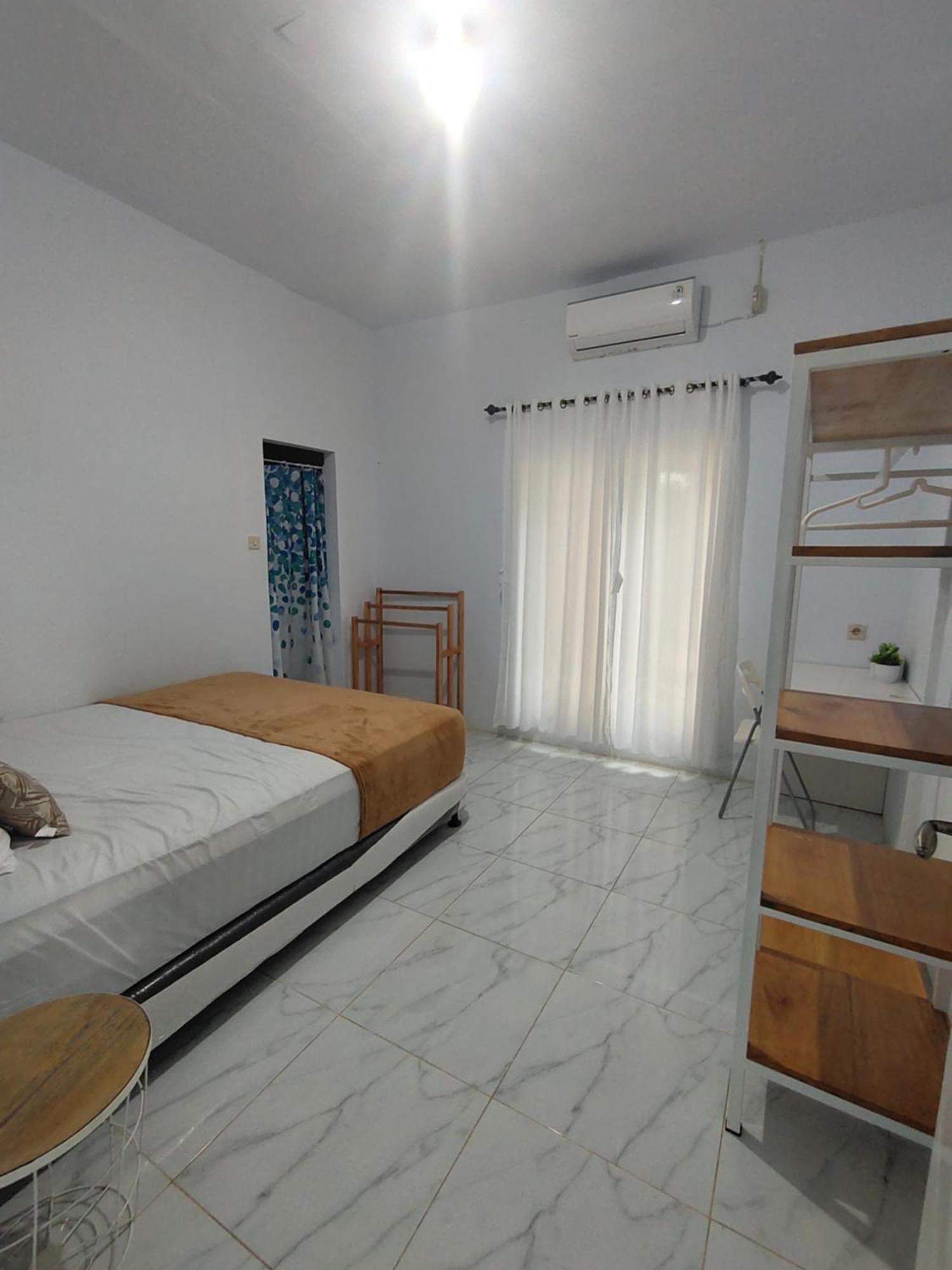 Stella Villa Ngurbloat Extérieur photo