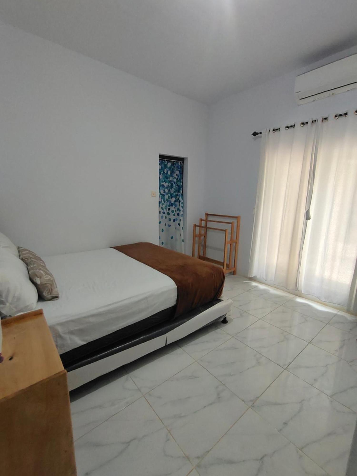 Stella Villa Ngurbloat Chambre photo