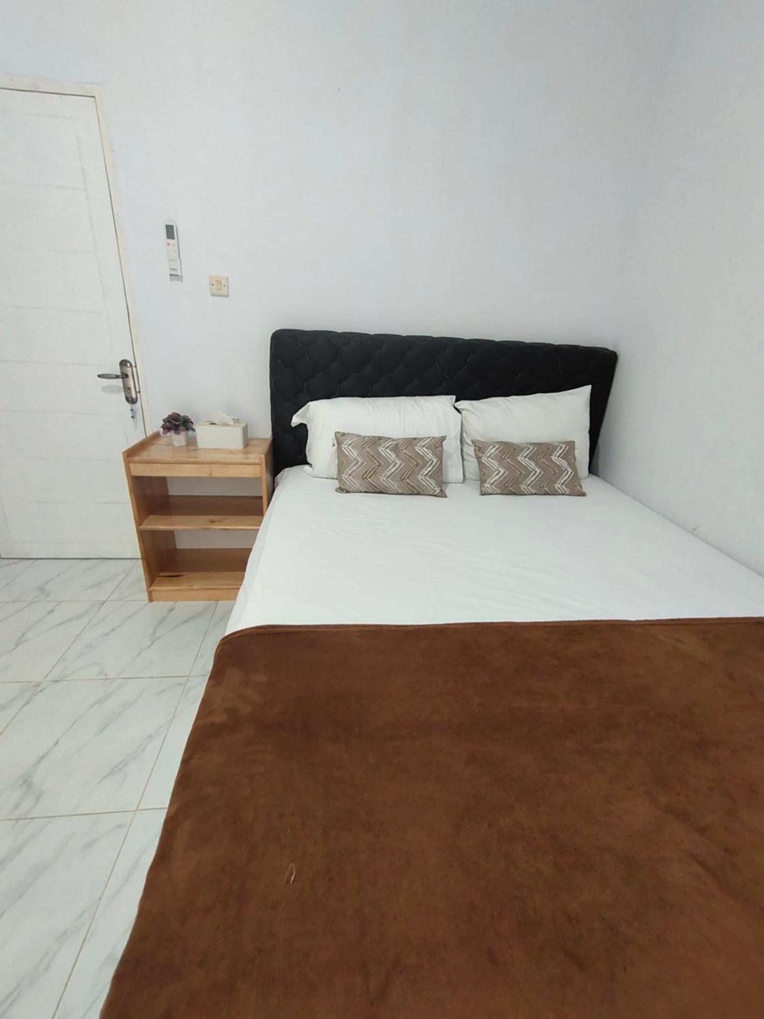 Stella Villa Ngurbloat Chambre photo