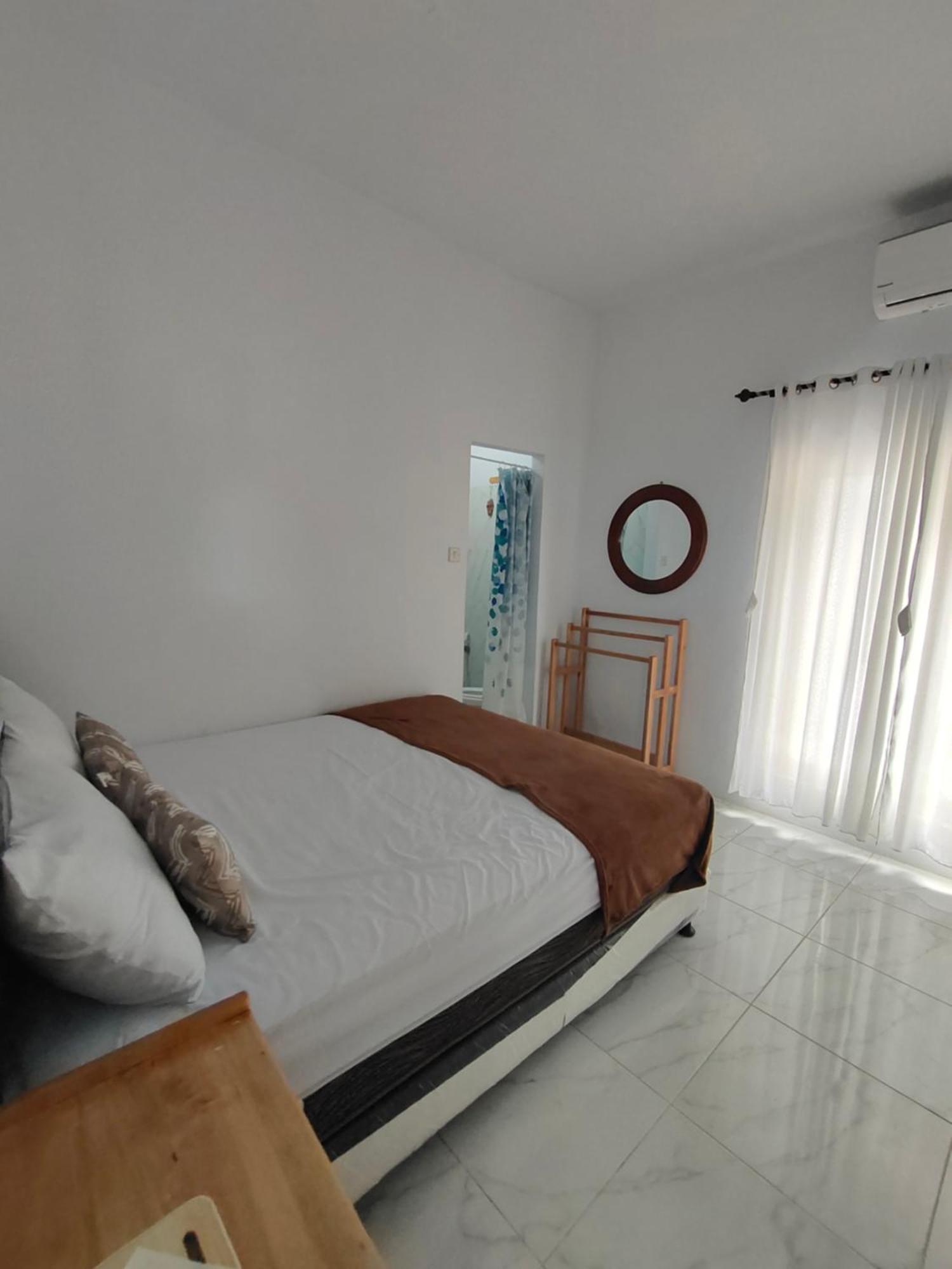 Stella Villa Ngurbloat Extérieur photo